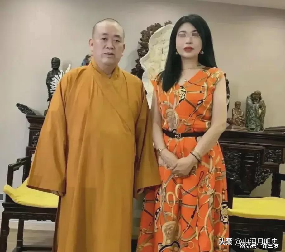 华体会体育官方入口-越扒越劲爆!释永信在少林寺的奢靡生活，你想都不敢想!